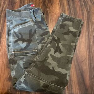 Union bay camo  straight leg jeans